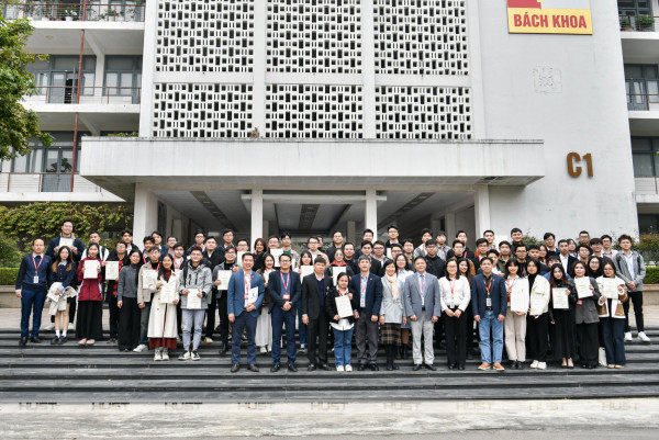 Đại học Bách Khoa Hà Nội Trao Học Bổng Sau Đại Học, Khuyến Khích Nghiên Cứu và Phát Triển Kỹ Năng Chuyên Sâu