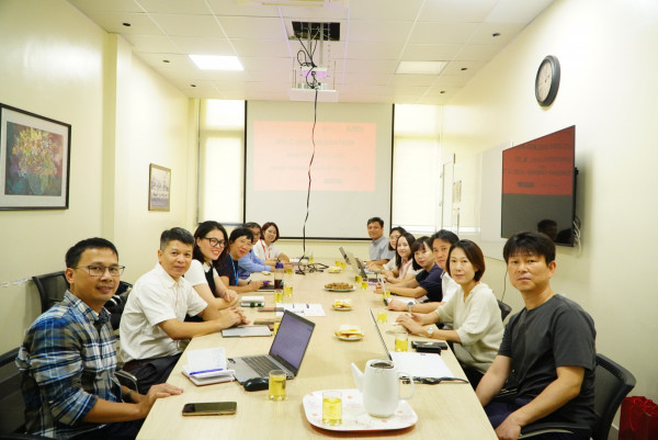 Promoting Enterprise Cooperation to Enhance Training and Scientific Research in Water Quality Monitoring