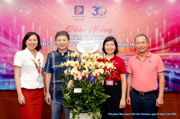Chúc mừng ngày kỷ niệm 30 năm thành lập Tổng công ty Hóa Dầu Việt Nam Petrolimex