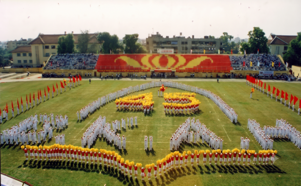 1999–2010: TRƯỞNG THÀNH TRONG THỜI KỲ ĐỔI MỚI