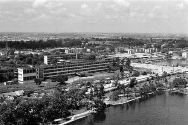 1975–1984: ĐẤT NƯỚC THỐNG NHẤT, MỘT HÀNH TRÌNH MỚI MỞ RA