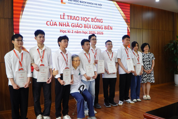 Trao Học bổng Nhà giáo Bùi Long Biên: Thắp sáng niềm tin cho sinh viên Bách khoa vượt khó