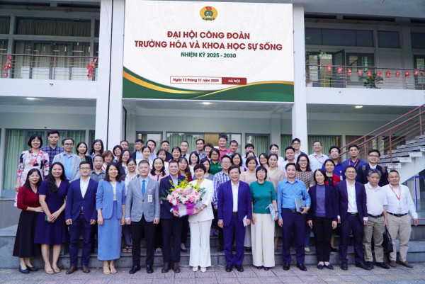 Đại hội công đoàn trường Hóa và Khoa học sự sống nhiệm kỳ 2025 – 2030 thành công tốt đẹp, bầu ra ban chấp hành mới đủ đức, đủ tài