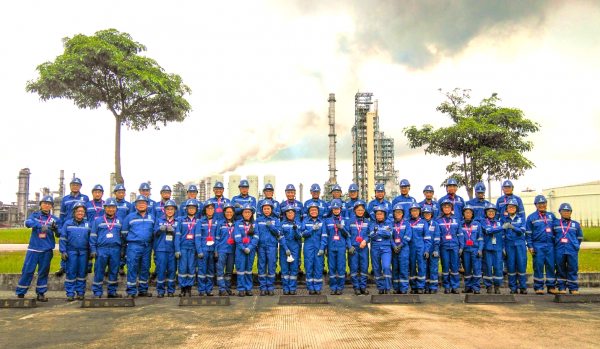 Sinh viên KTHH tham quan Công ty TNHH Lọc Hóa dầu Nghi Sơn