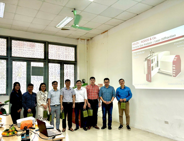 Seminar Khoa Học Tại Khoa Kỹ Thuật Hóa Học và Khoa Hóa Học