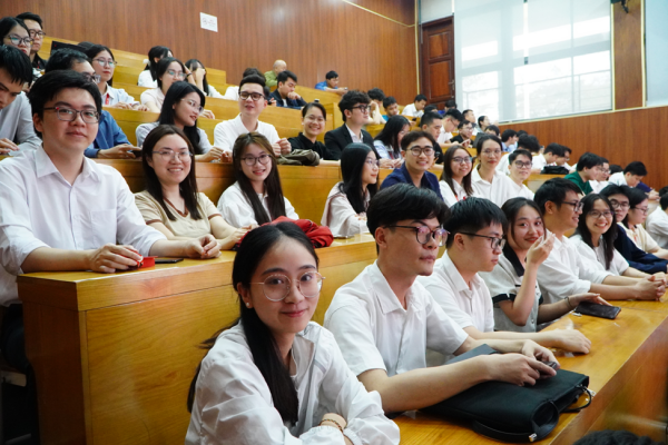 Trường Hóa và Khoa học sự sống góp phần quan trọng trong đào tạo sau đại học tại Đại học Bách khoa Hà Nội