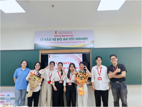 Lễ bảo vệ đồ án tốt nghiệp học kỳ 2024.2 – cột mốc khẳng định năng lực và bản lĩnh của sinh viên SCLS
