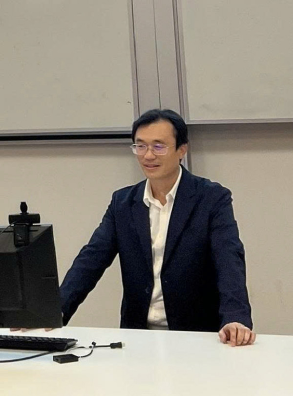 Prof. Dr. Mai Thanh Tùng