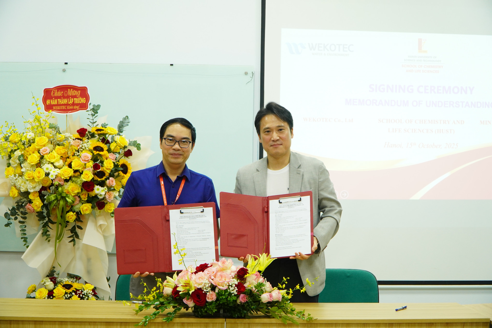 School of Chemistry and Life Science Receives Automatic Wastewater Monitoring System from WEKOTEC (Korea)