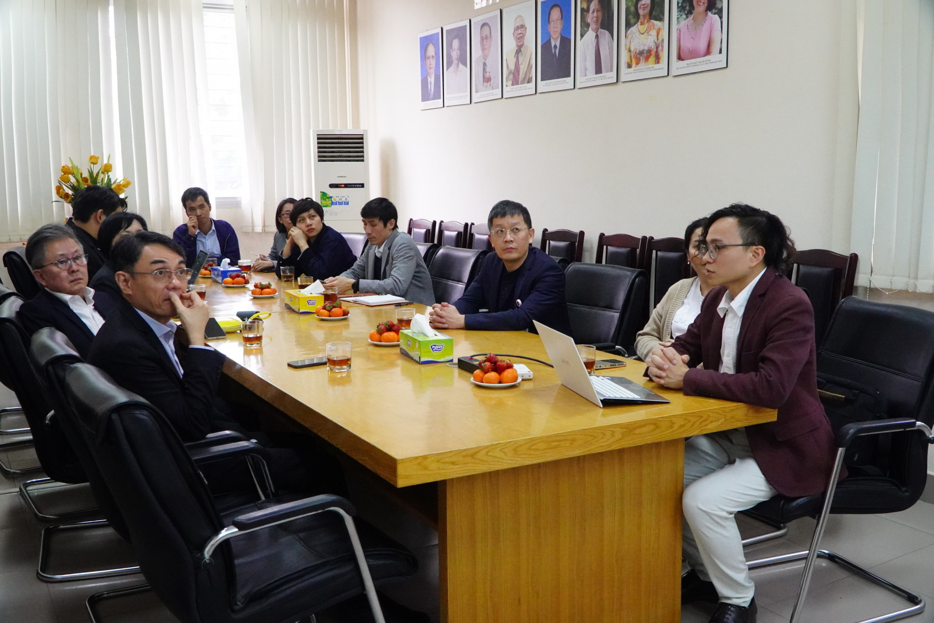 Đẩy mạnh hợp tác nghiên cứu và đào tạo với Đại học Công nghệ Suranaree