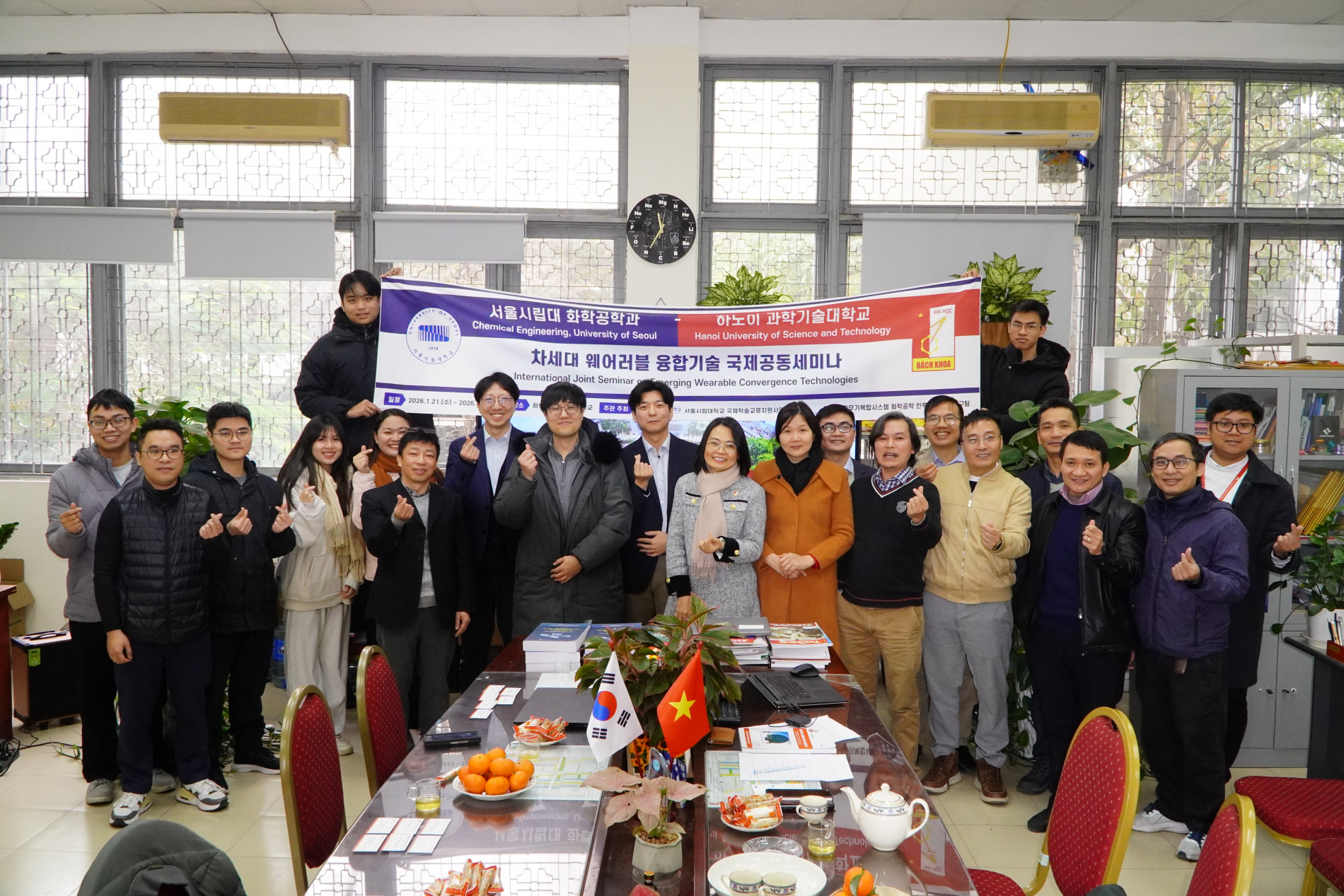 Hội thảo khoa học chung thúc đẩy hợp tác giữa hai khoa kỹ thuật hóa học của Đại học Bách khoa Hà Nội và Đại học Seoul