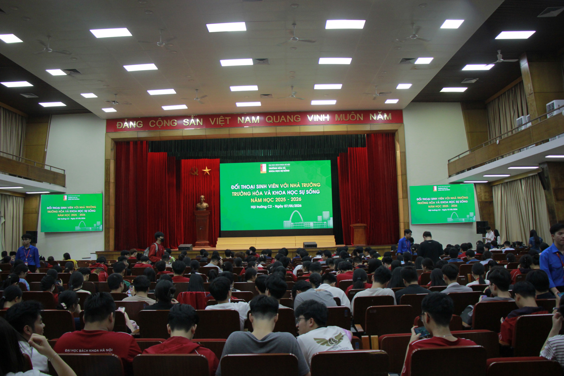 Toàn cảnh buổi sinh hoạt công dân
